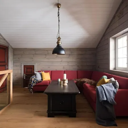 Spacious Mountain Lodge Stryn * 史特林