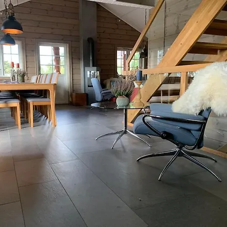 Spacious Mountain Lodge Stryn Villa *