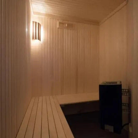 Spacious Mountain Lodge Stryn *