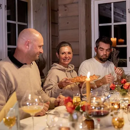 Villa Spacious Mountain Lodge Stryn *