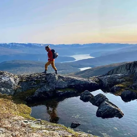 Villa Spacious Mountain Stryn