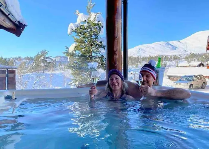 Spacious Mountain For 16 Guests Villa