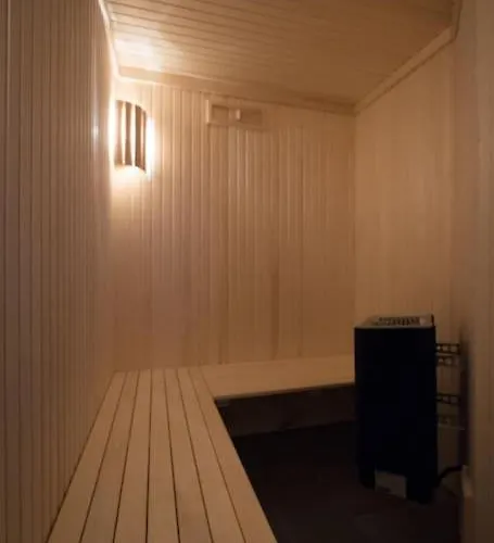Spacious Mountain For 16 Guests *