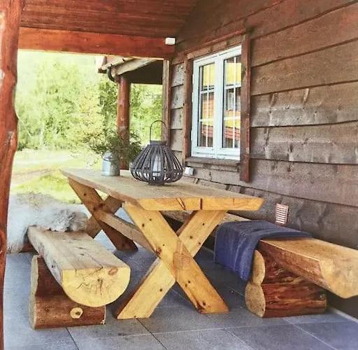 Spacious Mountain For 16 Guests Villa Stryn